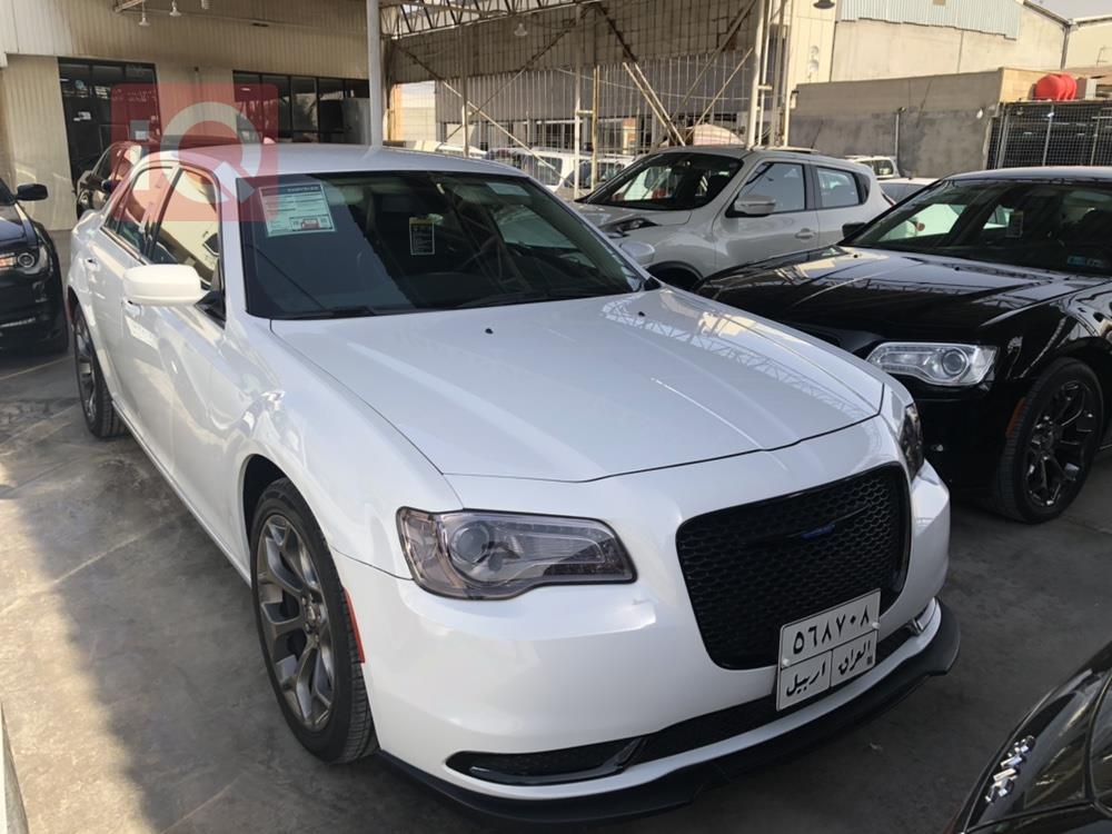 کرایسلەر 300